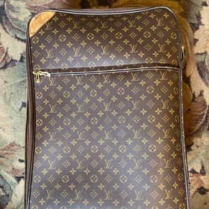 Auth Louis Vuitton Monogram Pegase 70 Rolling Luggage